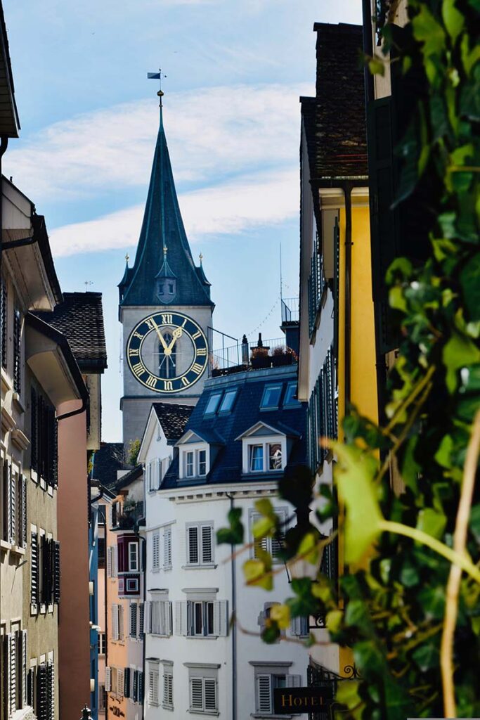 Independent Escort Zürich Ein Blick in die Gassen von Zürich.