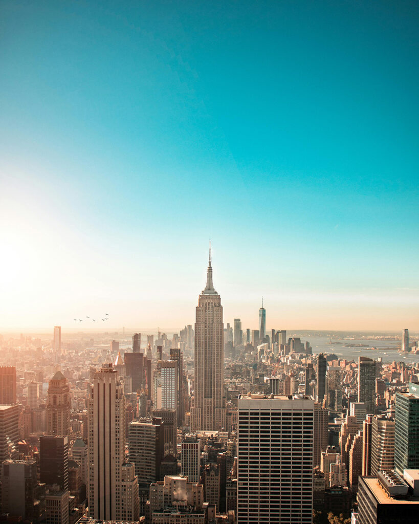 Independent Escort New York City Independent Escort New York, Skyline mit Empire State Building im Zentrum.